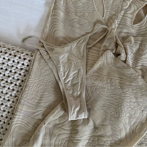 Amina Pants - Picture 2 of 3